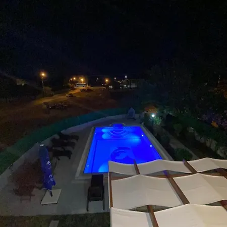 Villa Nil *